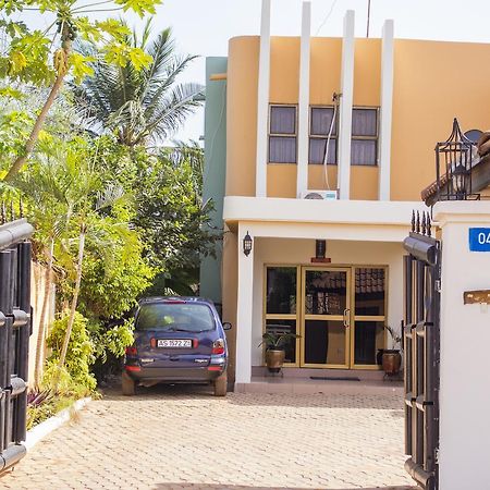 Lovista Hotel North Legon Kültér fotó