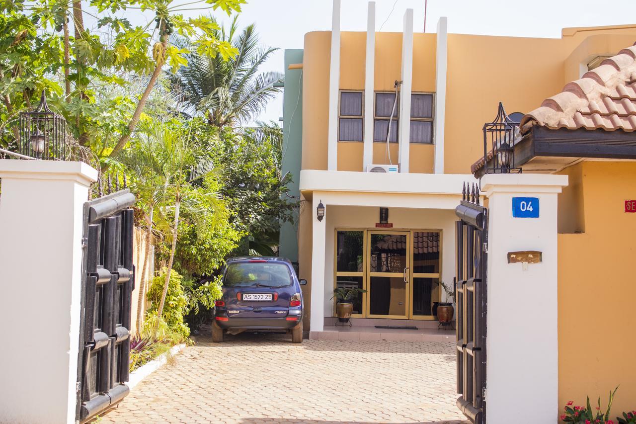 Lovista Hotel North Legon Kültér fotó