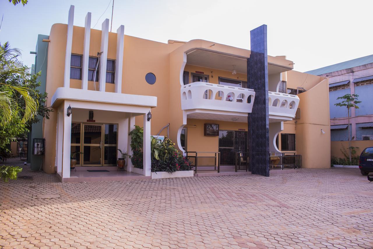 Lovista Hotel North Legon Kültér fotó